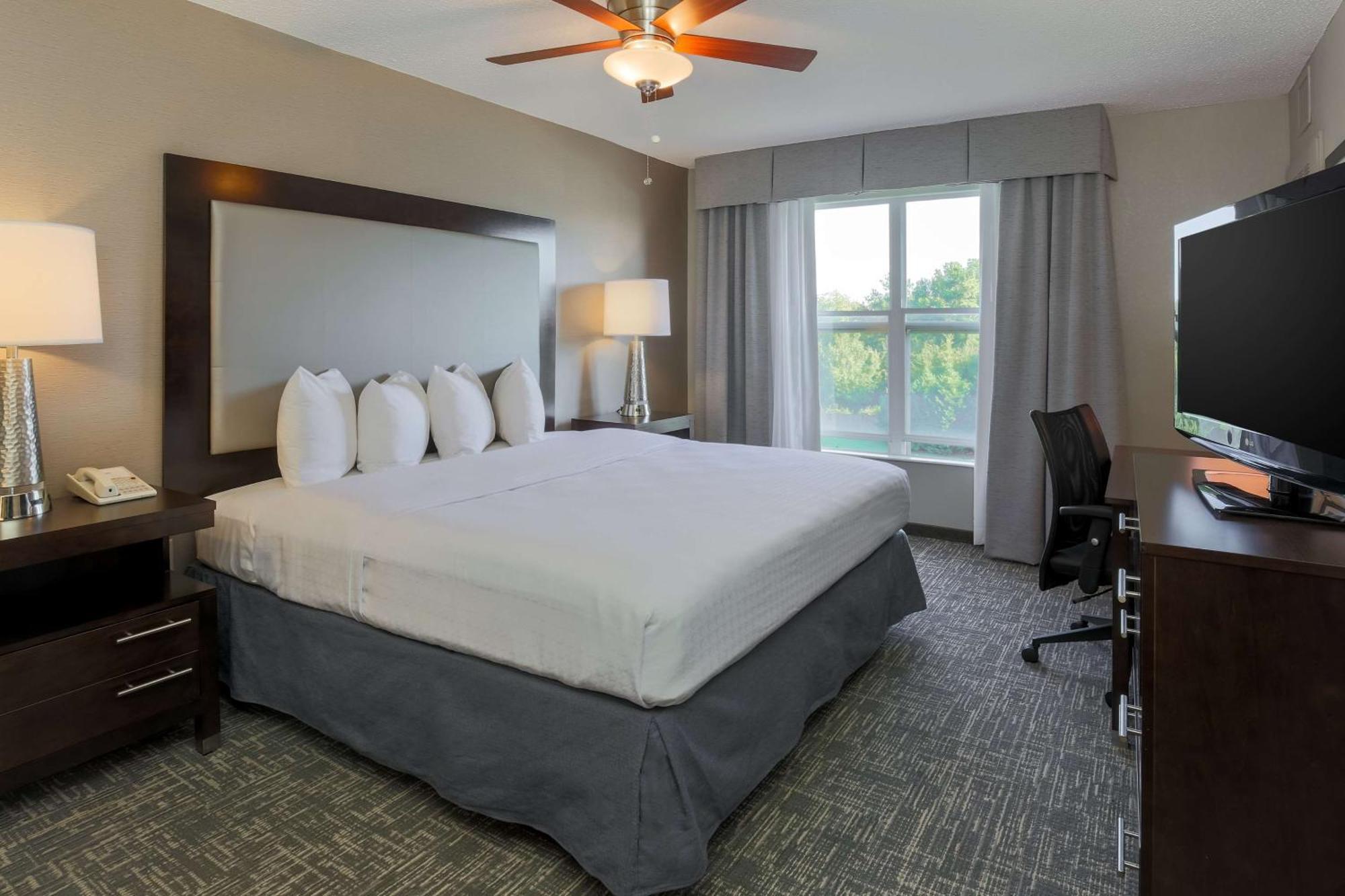 Hotel Homewood By Hilton Southwind - Hacks Cross